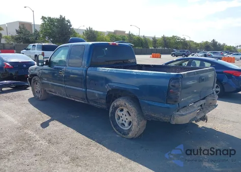2002 Chevrolet Silverado 1500 Ls z USA, uszkodzony, nr VIN 2GCEC19V821254497